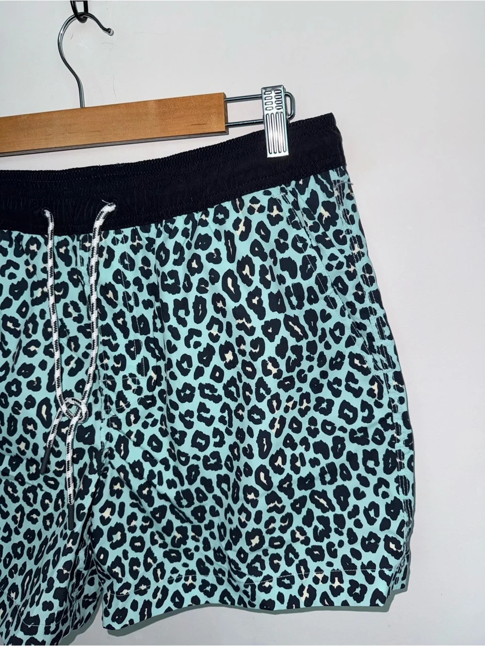 American eagle mens swim trunks cheetah leopard print medium